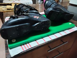 Par de  botas para esquí LANGE F7