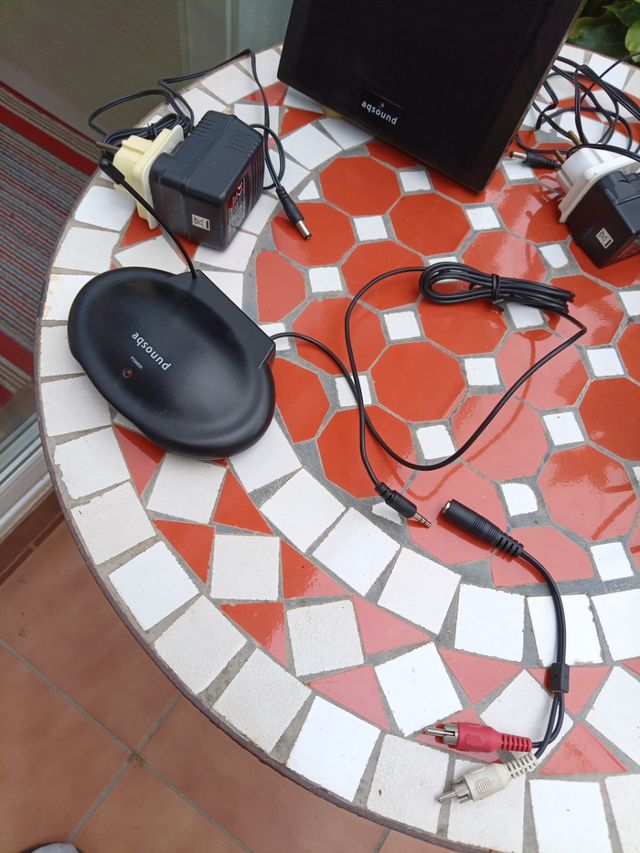 Altavoces inalámbricos Aquasound