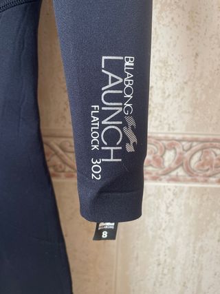 Neopreno Billabong Launch talla 8 (S)