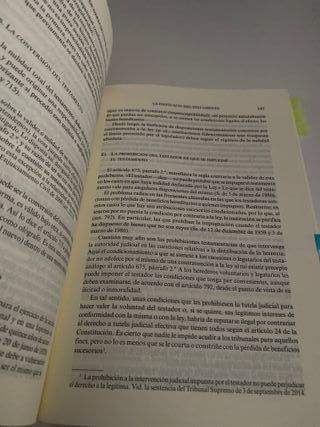 Sistema de Derecho Civil Volumen IV (Tomo 1 y 2)