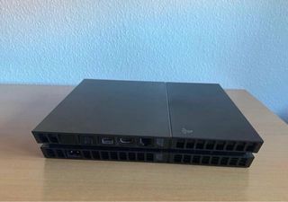 PS4 (PlayStation 4) 500GB - Impecable