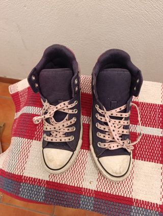 Converse altas azul marino-rosa