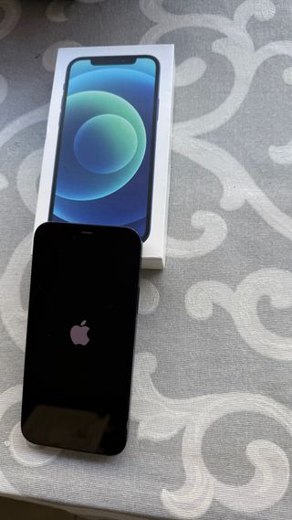 iPhone 12 Azul 128GB - Como Nuevo