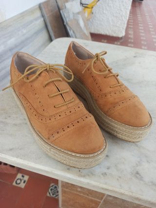 Zapatos H&D camel
