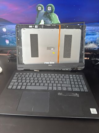 Portátil Dell Vostro 5590 i5-10210U