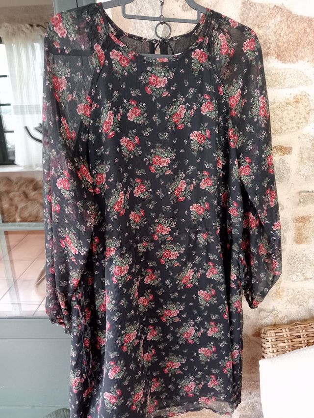 10 Vestidos Zara-Mango varios estampados de segunda mano por 30