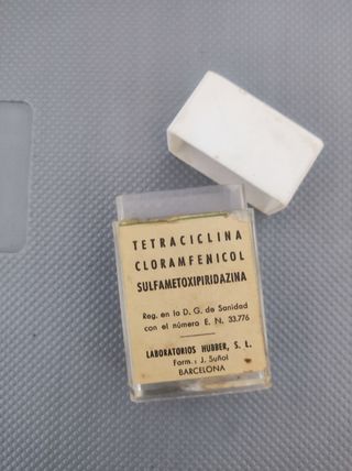 Envases farmacia antiguos