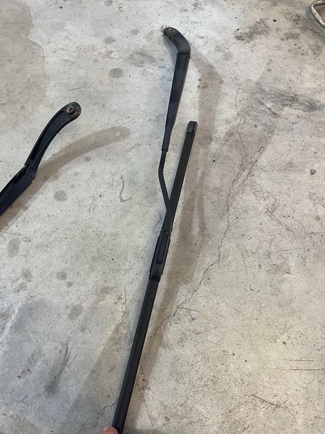 Brazos limpiaparabrisas Renault Megane 2