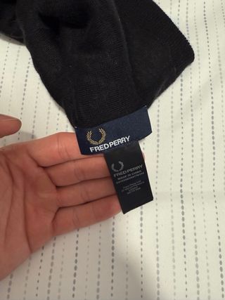 Gorro Fred Perry - Beanie Negro y Blanco