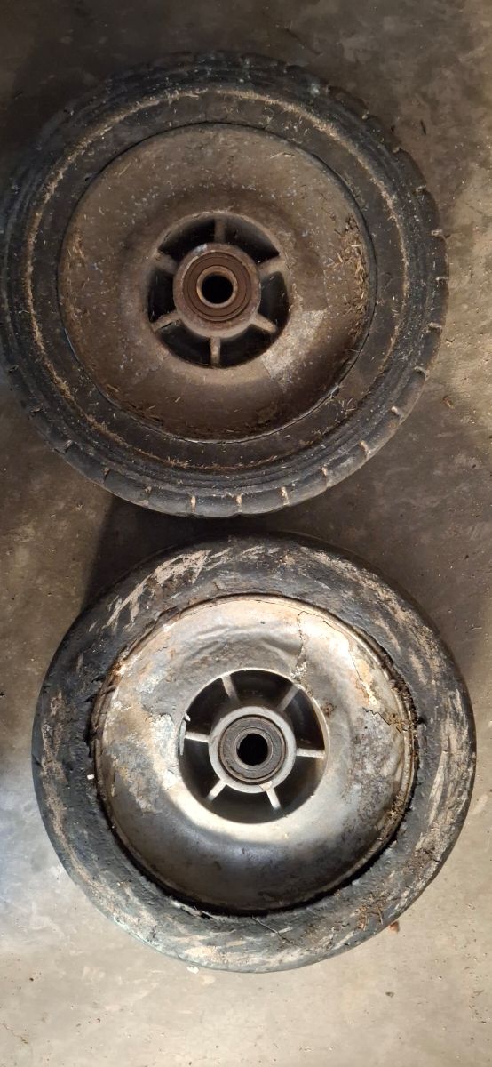 2 Ruedas cortacésped hrh 2da mano