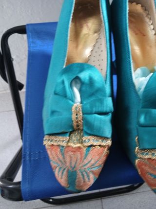 Zapatos tacón turquesa talla 36