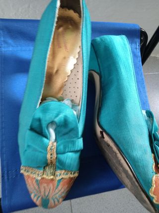 Zapatos tacón turquesa talla 36