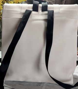 Mochila Rains blanca
