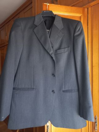 Traje gris Giorgio Visconti