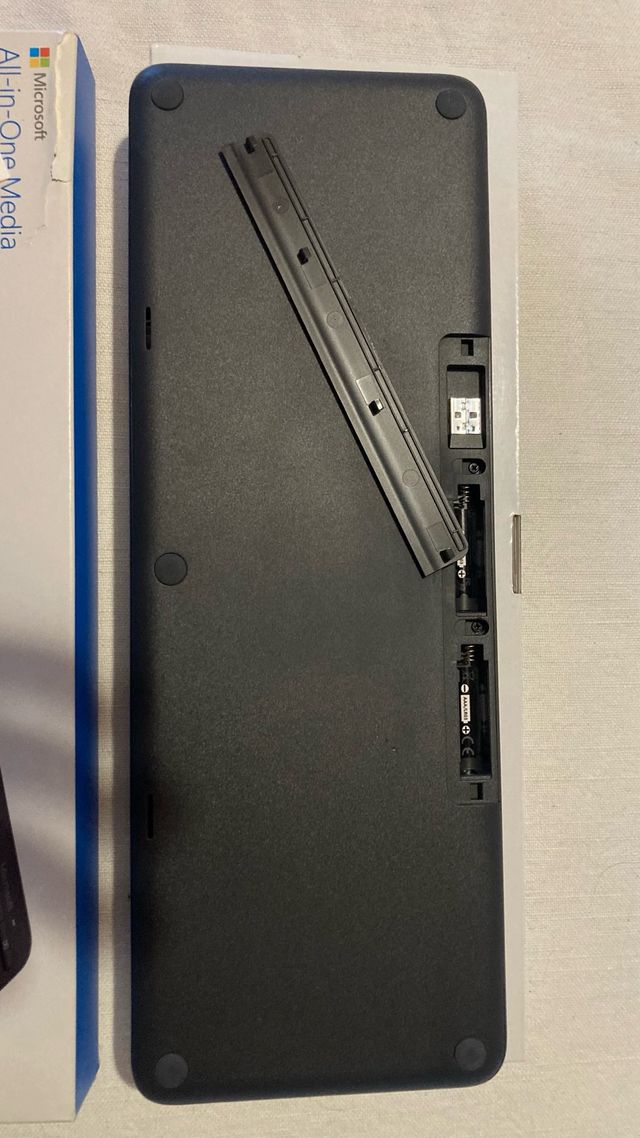 Tastiera Microsoft All-in-One Media