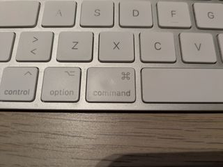 Teclado (Ñ) Apple - magic keyboard