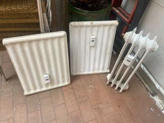 3 Radiadores antiguos de hierro 55€
