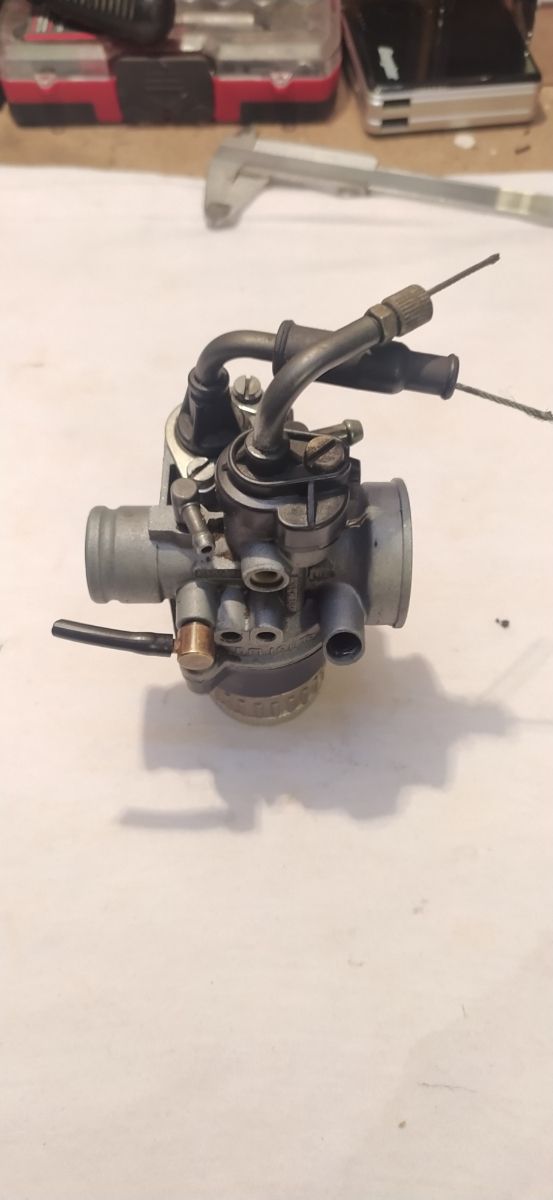 Carburadores para Derbi Yamaha Piaggio Honda 2T/4T