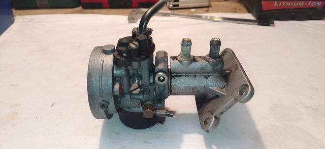 Carburadores para Derbi Yamaha Piaggio Honda 2T/4T