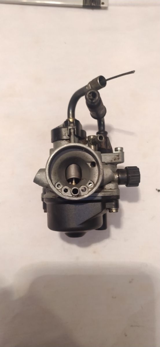 Carburadores para Derbi Yamaha Piaggio Honda 2T/4T