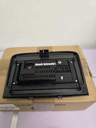 Radio coche Peugeot 408