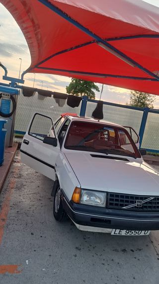 Volvo  340DL 1988