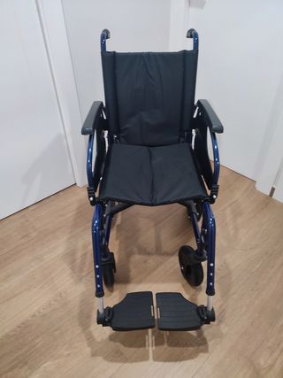 Silla ruedas Vermeiren D200 plegable