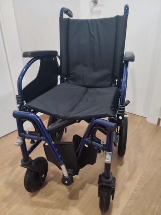Silla ruedas Vermeiren D200 plegable