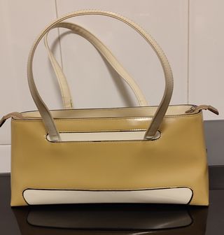 Bolso beige y blanco