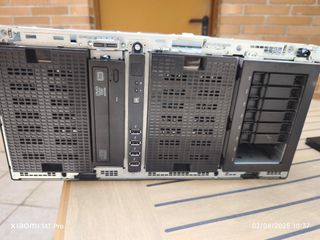 Servidor HP Proliant ML350 G8