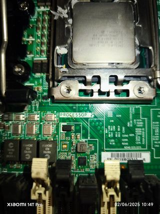 Servidor HP Proliant ML350 G8