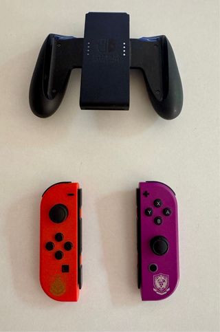Nintendo Switch OLED Pokemon Escarlata y Purpura