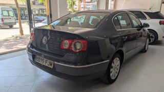 12 MESES DE GARANTIA- Volkswagen Passat 2007