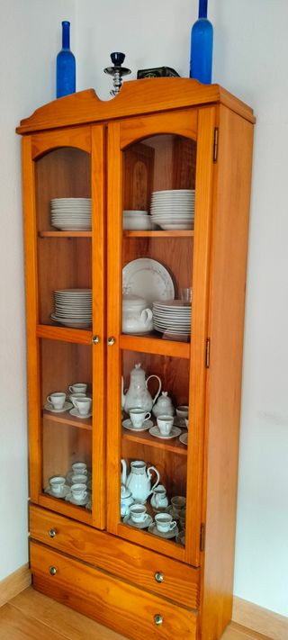 Muebles salón pino macizo