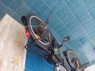 Bicicleta eléctrica plegable