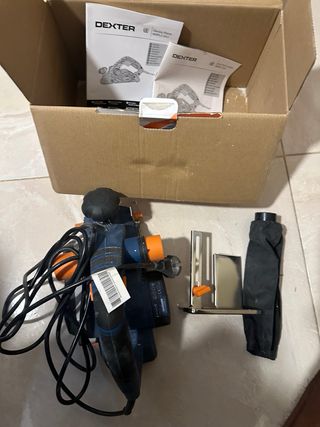 Cepillo eléctrico Dexter 800W