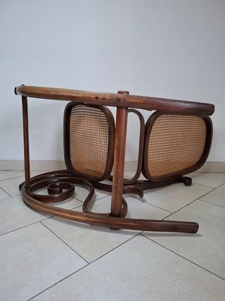 Sedia a dondolo stile Thonet Made in Italy