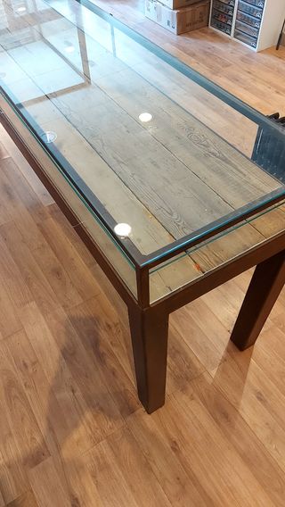 Vitrina expositora madera metal