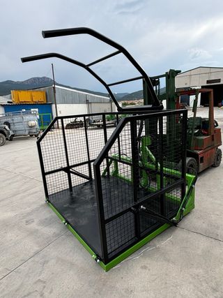 Cesto cajón hidráulico para corcho