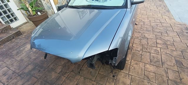 Buen precio Capó, aletas y puertas Audi A4 b7