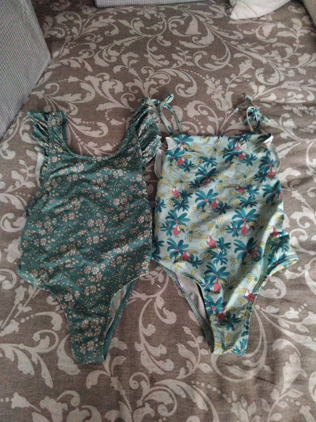 Bañadores niña (6-7 años)