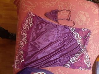 Lencería morada