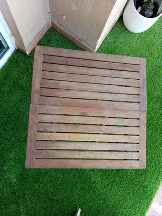 Mesa plegable de madera para jardín