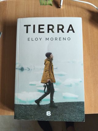 Tierra / Earth (Spanish Edition)