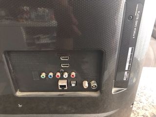 TV LG 32" - Pantalla Plana