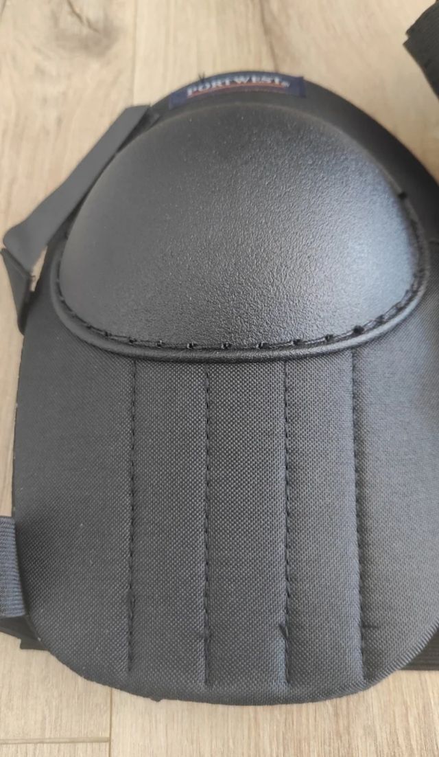 RODILLERAS PORTWEST.