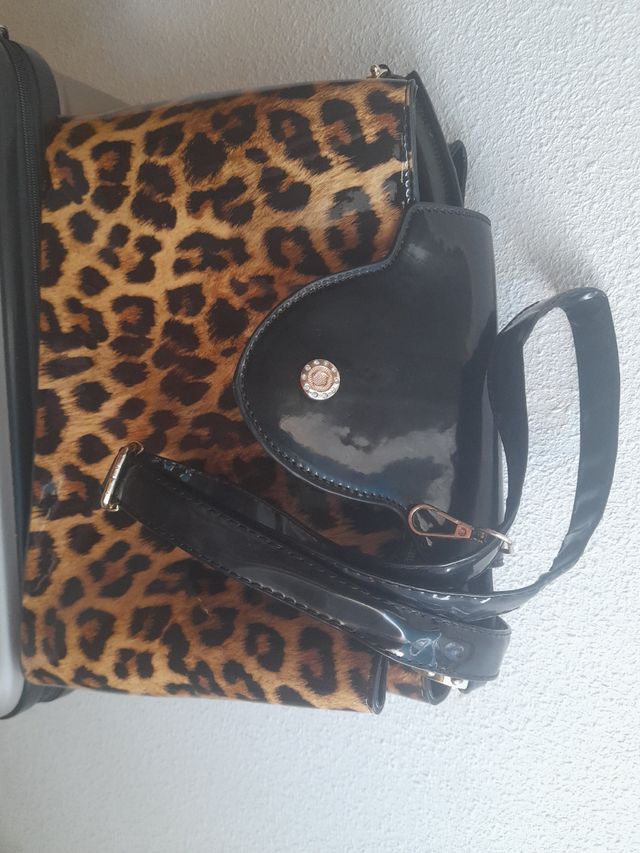 Bolso acharolado leopardo