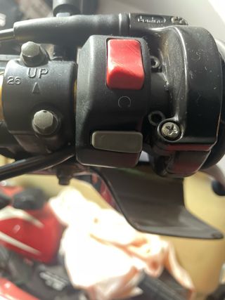 Yamaha XT 600 negra solo interesados y serios