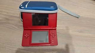 Nintendo DS Lite roja