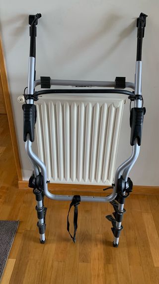 Portabicicletas portónThule Clipon 3 bicis.